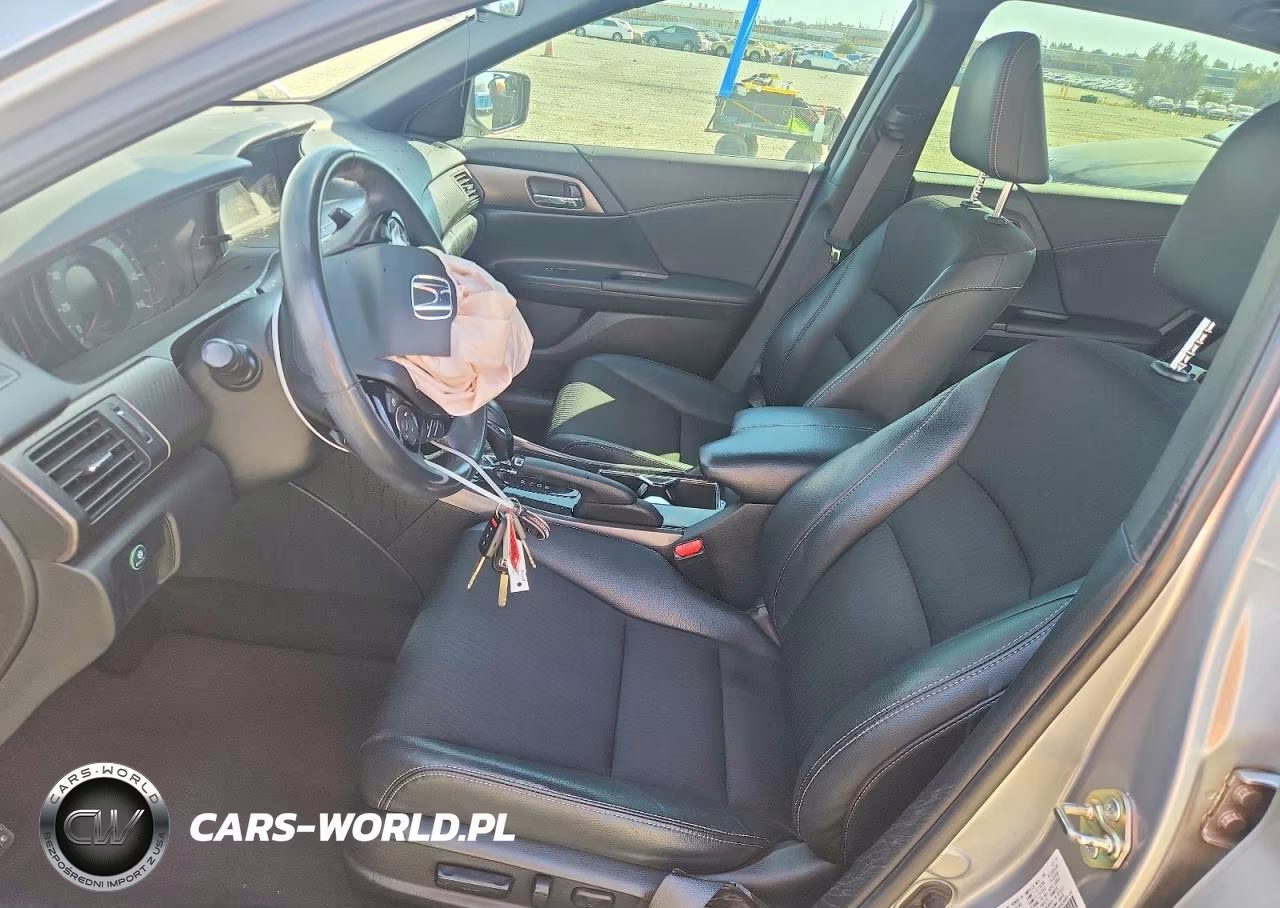2016 Honda Accord Sport VIN:1HGCR2F5XGA140550 - 7
