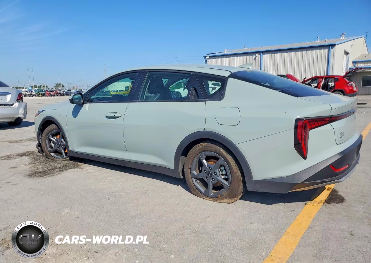 2026 Kia K4 Lxs VIN:3KPFT4DE7TE269025 - 2
