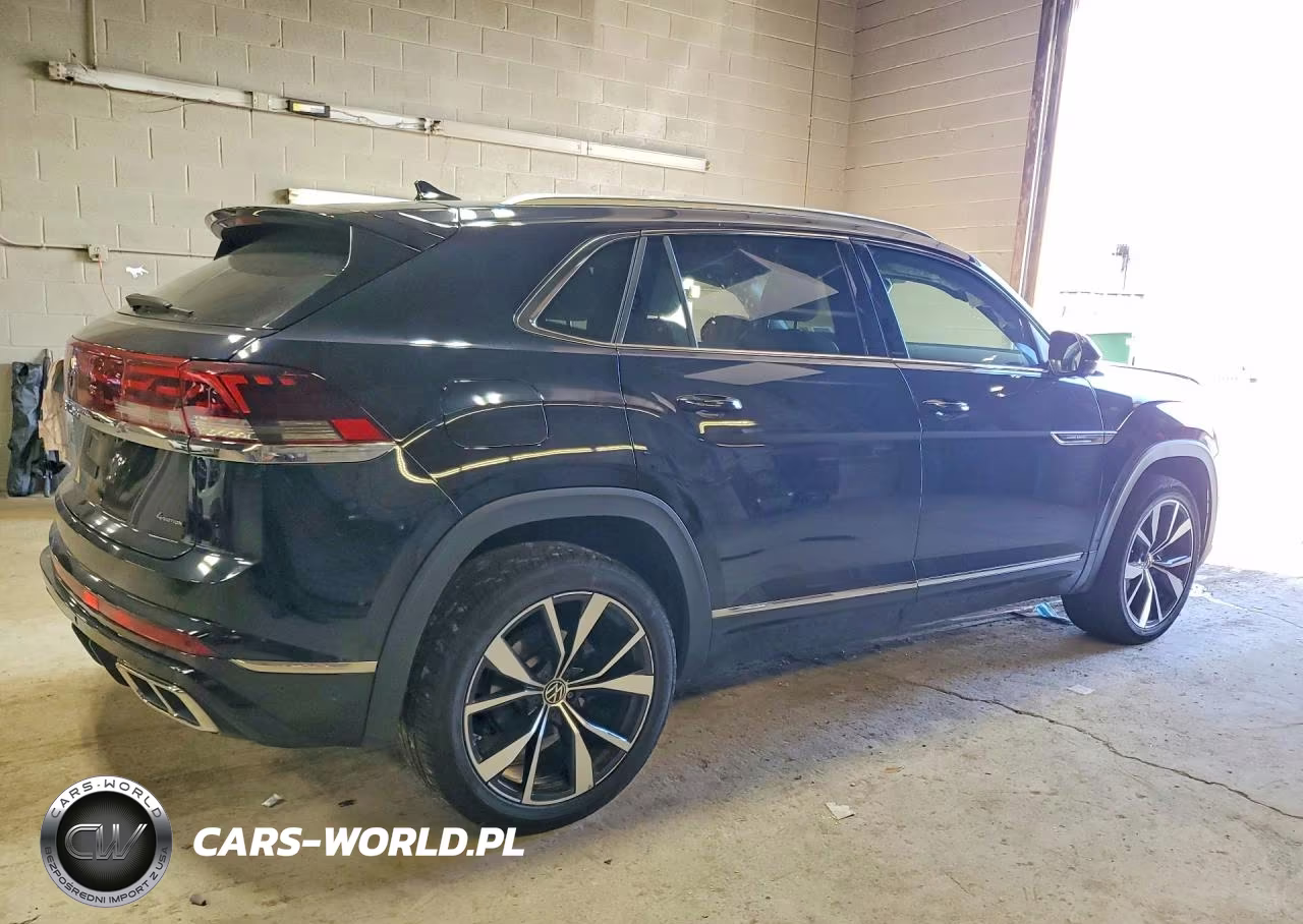 2025 Volkswagen Atlas Cross Sport Sel Premium R-Line VIN:1V2FE2CA4SC203579 - 3