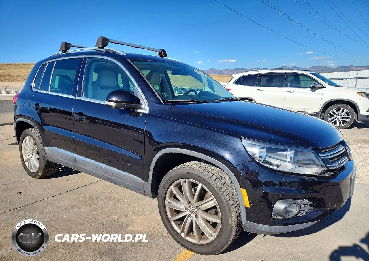 2012 Volkswagen Tiguan S VIN:WVGBV7AX9CW566668 - 4