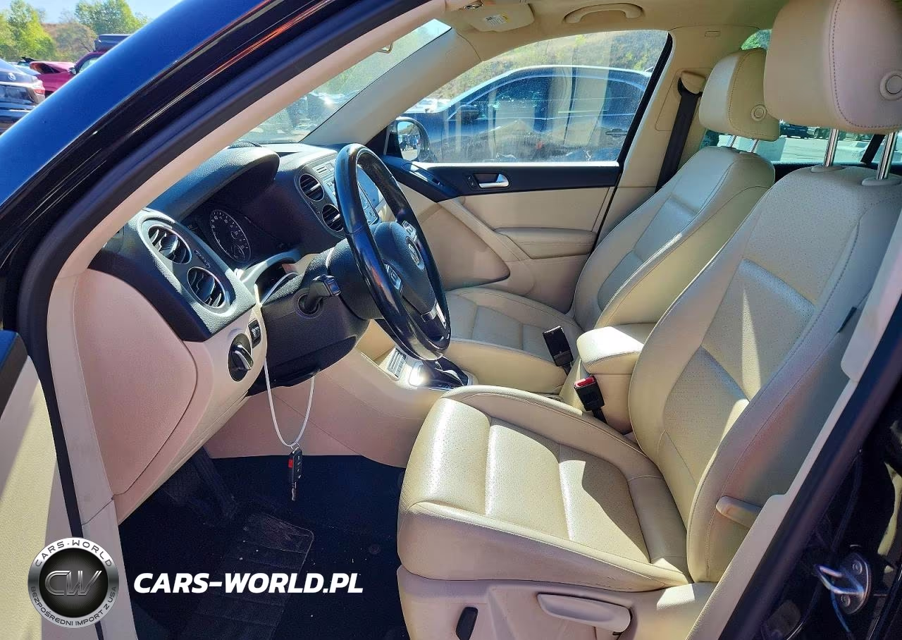2012 Volkswagen Tiguan S VIN:WVGBV7AX9CW566668 - 7