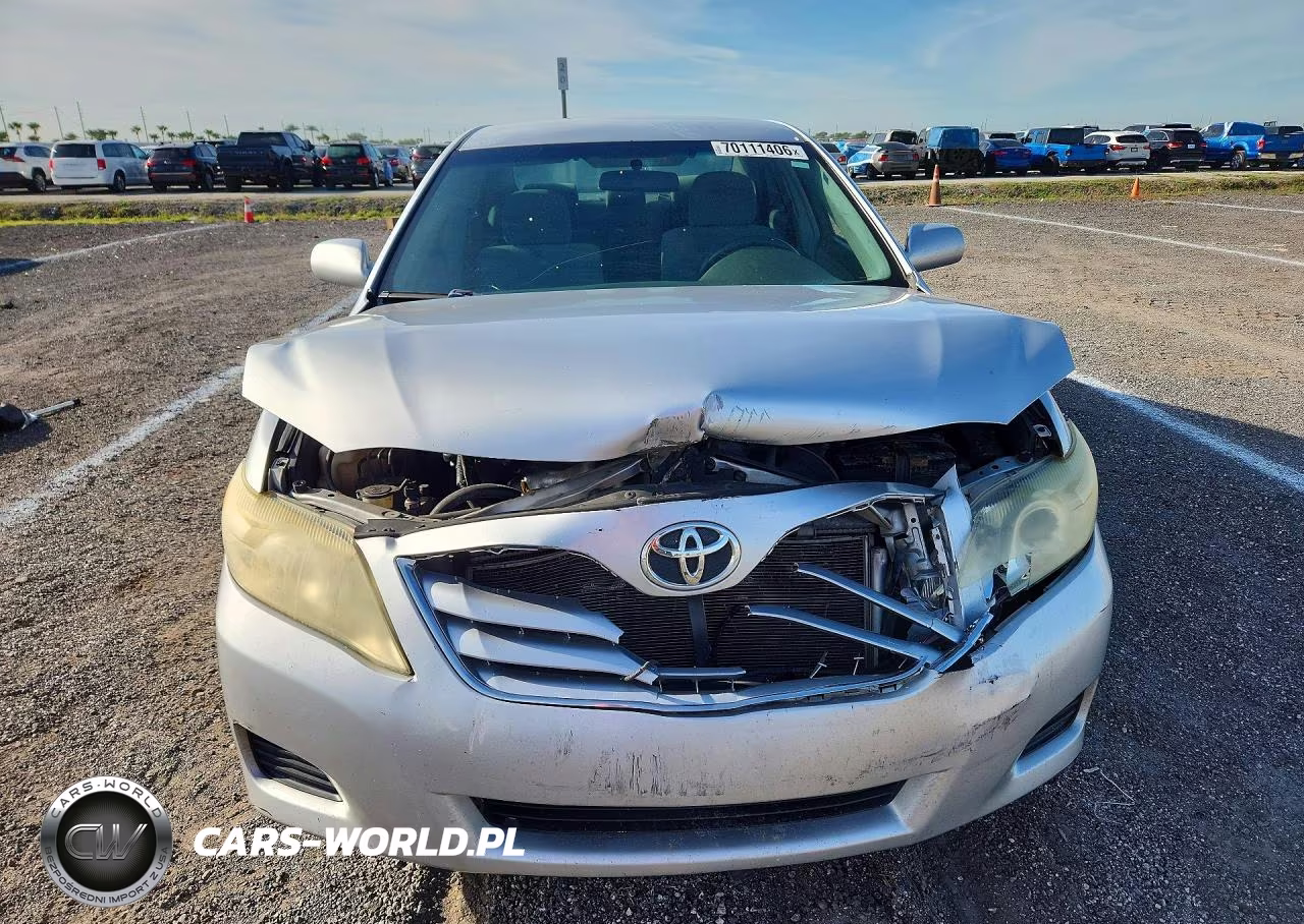 2010 Toyota Camry Le VIN:4T1BF3EK9AU524403 - 5
