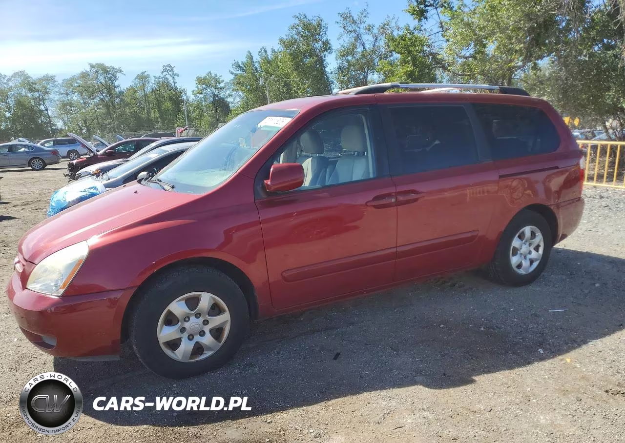 2010 Kia Sedona Lx
