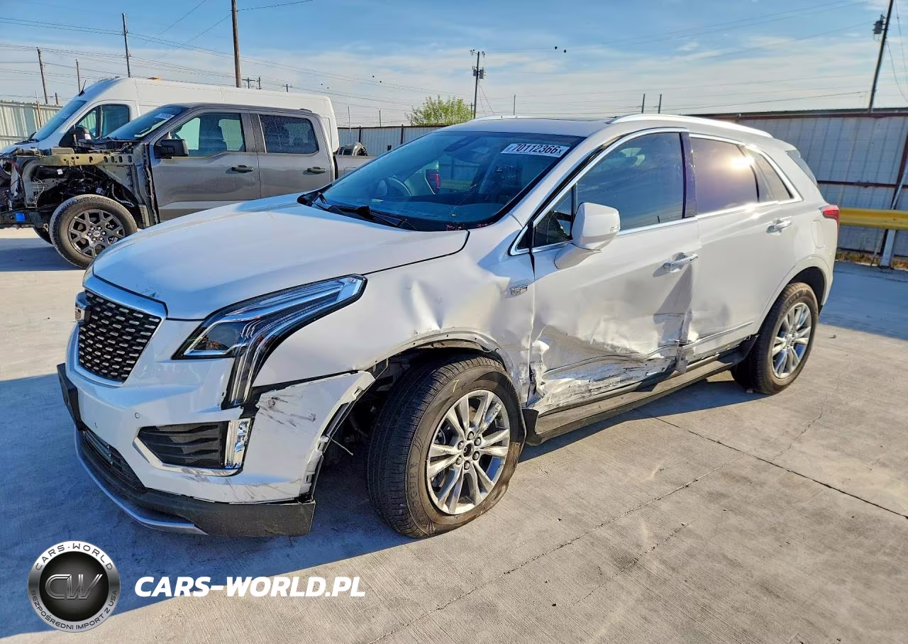 2023 Cadillac Xt5 Premium Luxury VIN:1GYKNCR40PZ135013 - 1