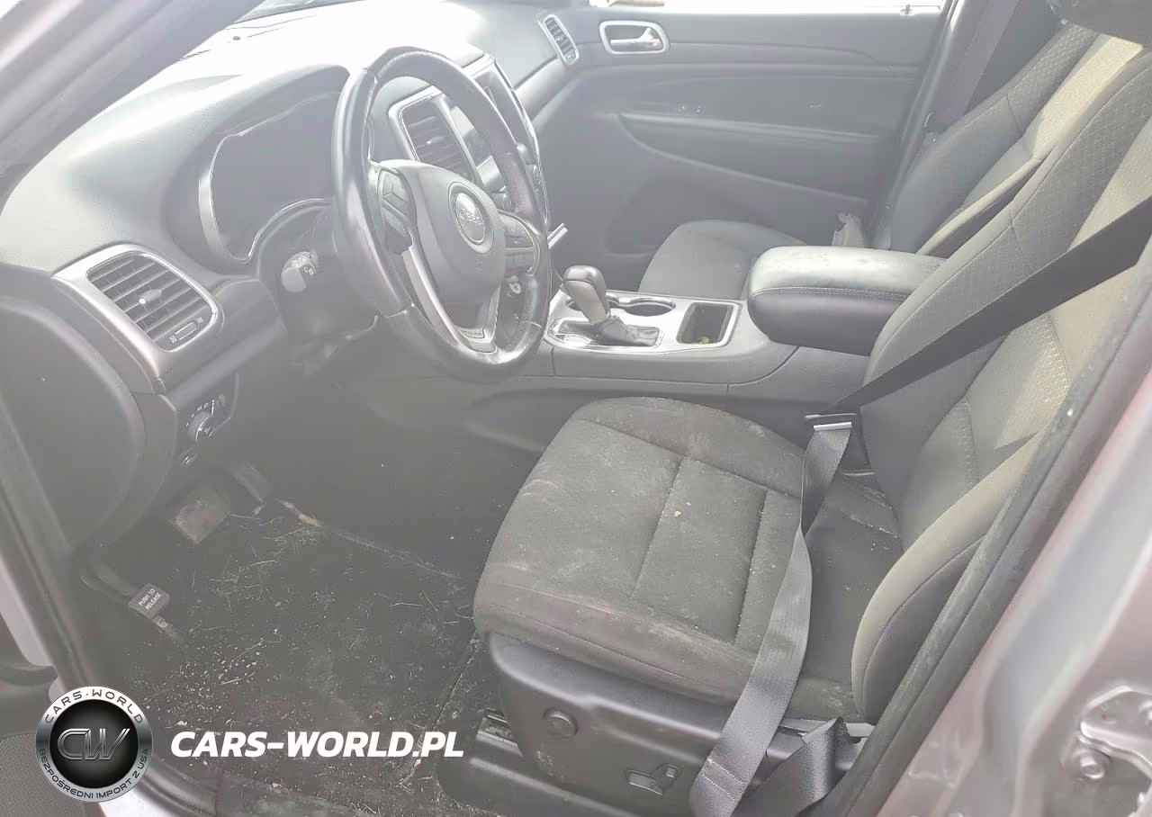 2020 Jeep Grand Cherokee Laredo VIN:1C4RJFAG9LC200719 - 7