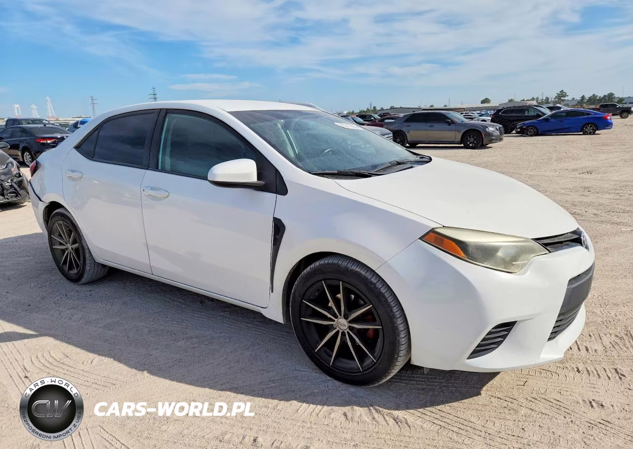 2015 Toyota Corolla L VIN:5YFBURHE6FP340933 - 4