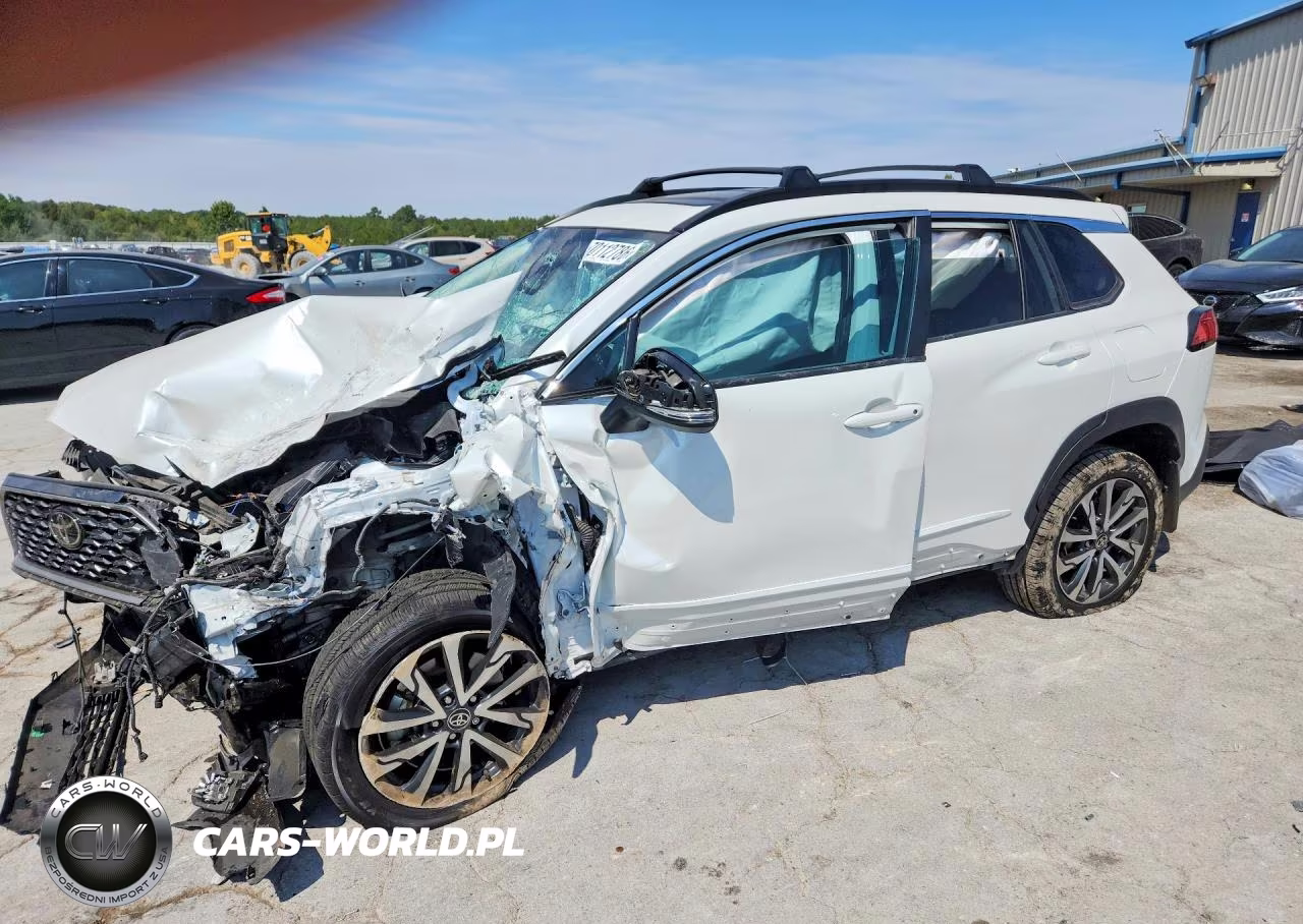 2024 Toyota Corolla Cross Xle VIN:7MUDAAAG4RV093248 - 1