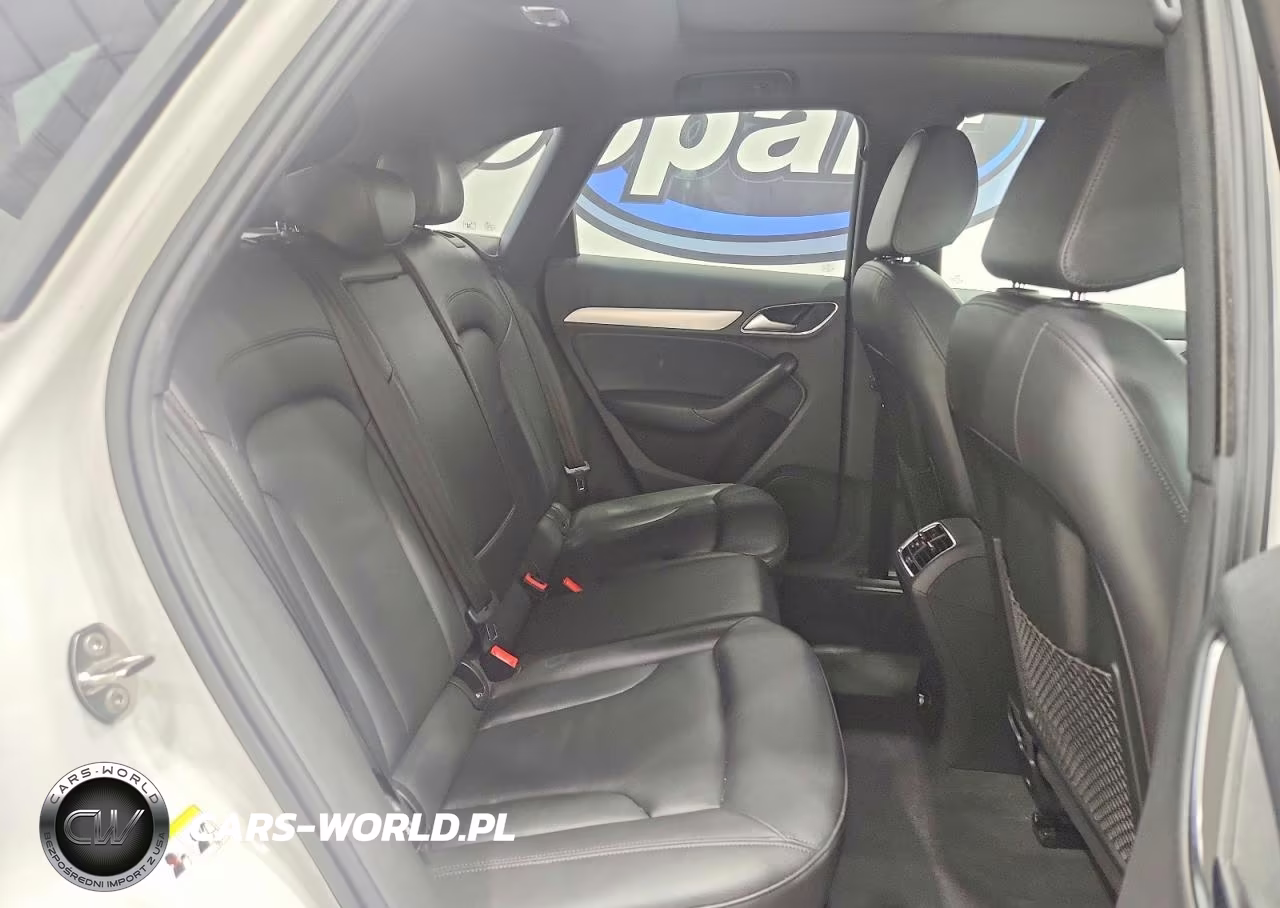 2016 Audi Q3 Premium Plus VIN:WA1BFCFS3GR010863 - 11