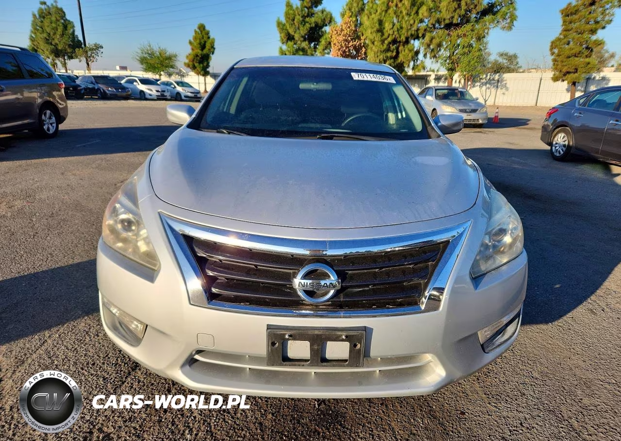 2015 Nissan Altima 2.5 S VIN:1N4AL3AP9FC416747 - 5