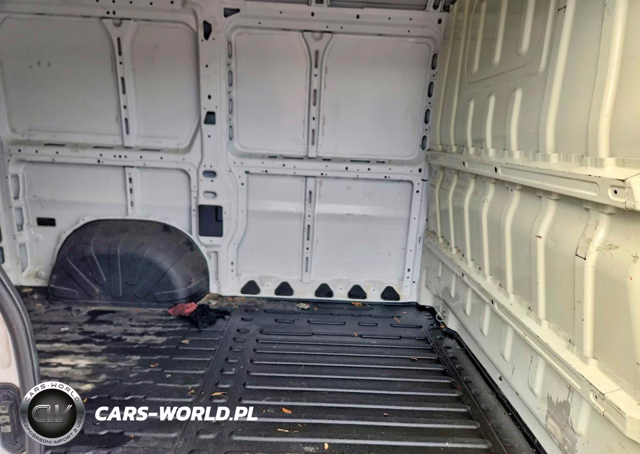 2016 Ram Promaster 1500 1500 Standard VIN:3C6TRVNG8GE100104 - 10