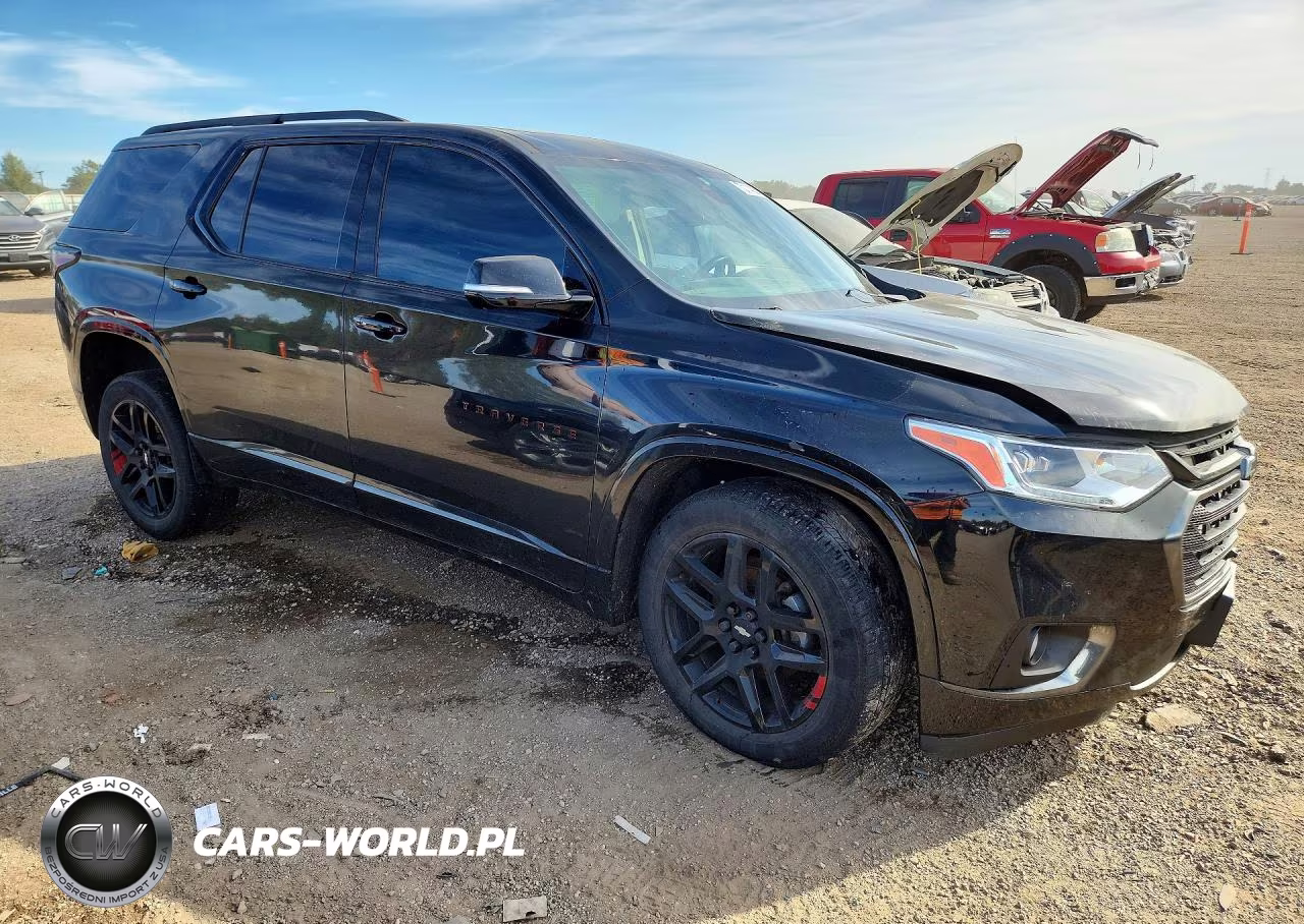 2020 Chevrolet Traverse Premier VIN:1GNEVKKWXLJ220143 - 4