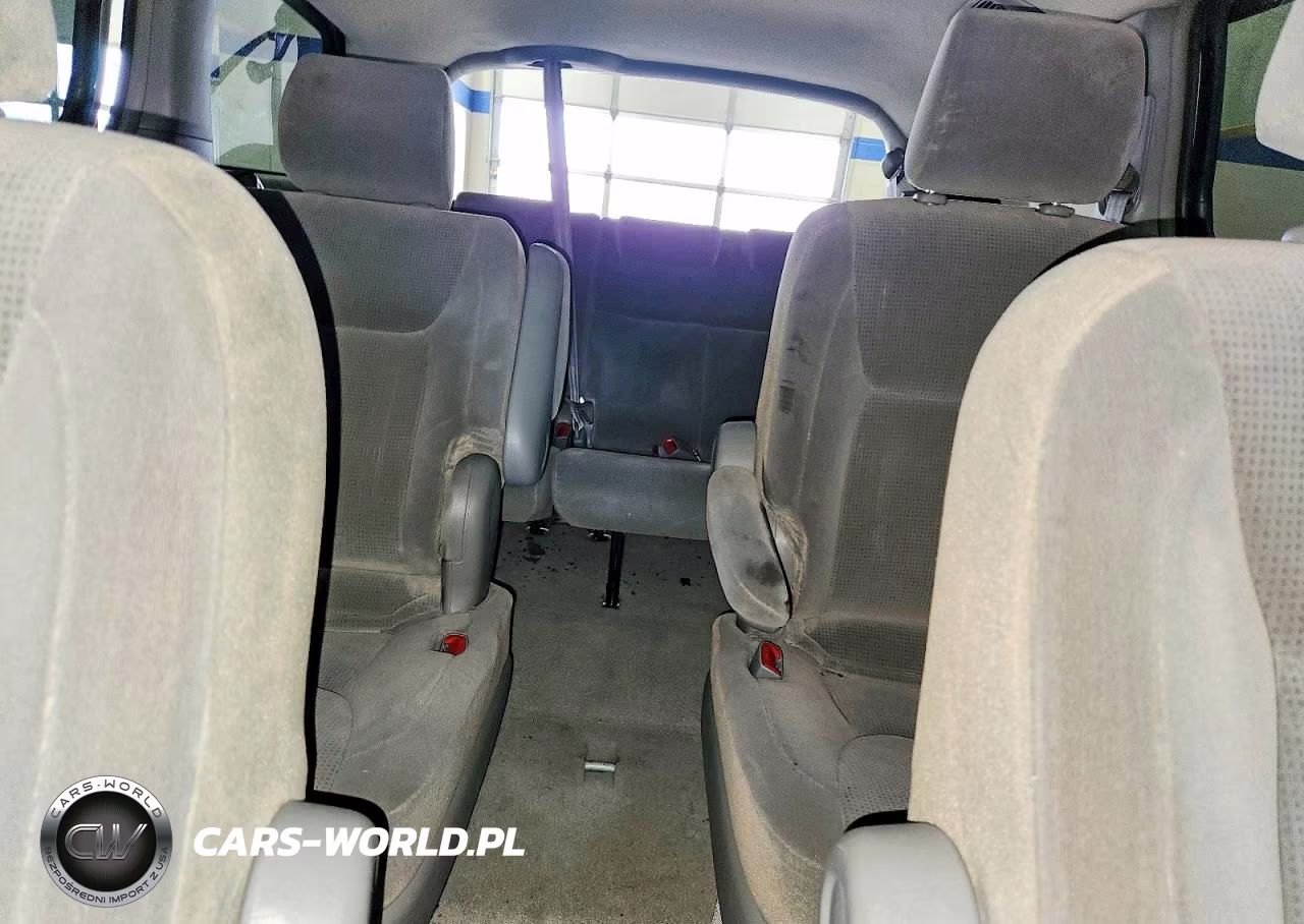 2004 Toyota Sienna Le 7 Passenger VIN:5TDZA23C74S005723 - 10