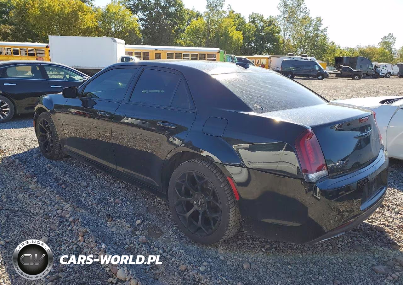 2015 Chrysler 300 S VIN:2C3CCABG9FH743253 - 2