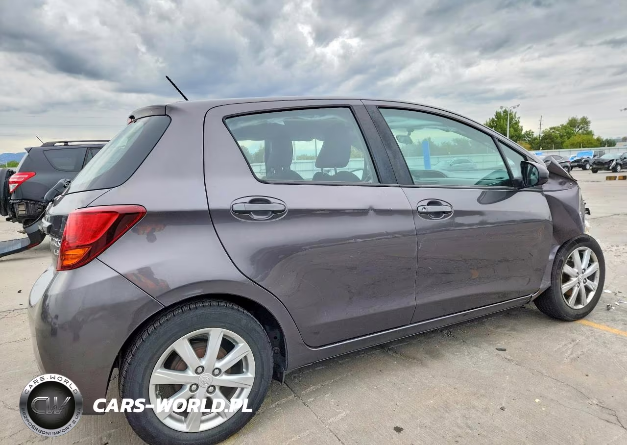 2016 Toyota Yaris 5-Door Le VIN:VNKKTUD38GA063886 - 3