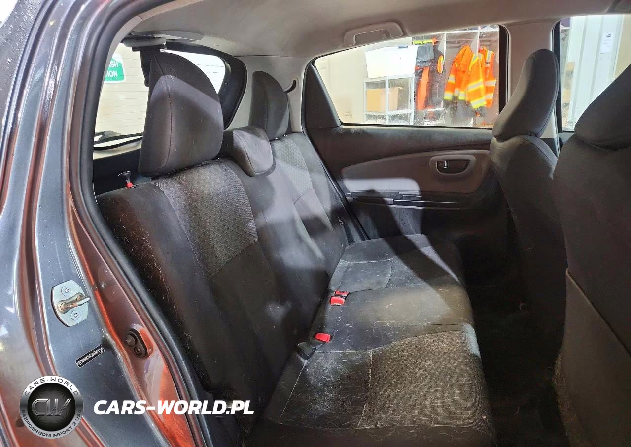 2017 Toyota Yaris 5-Door L Fleet VIN:VNKKTUD36HA073155 - 10