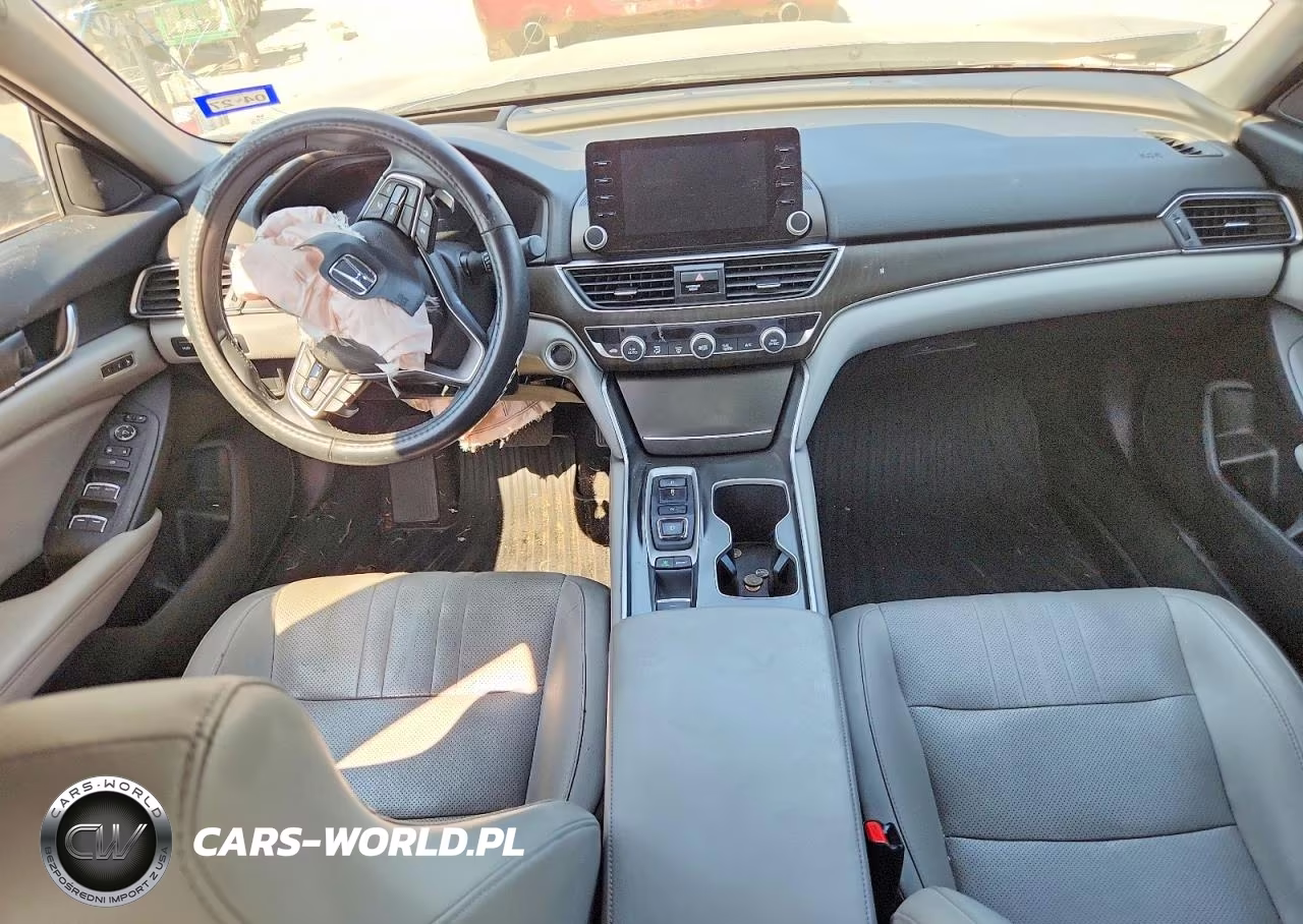 2018 Honda Accord Touring VIN:1HGCV2F91JA036549 - 8
