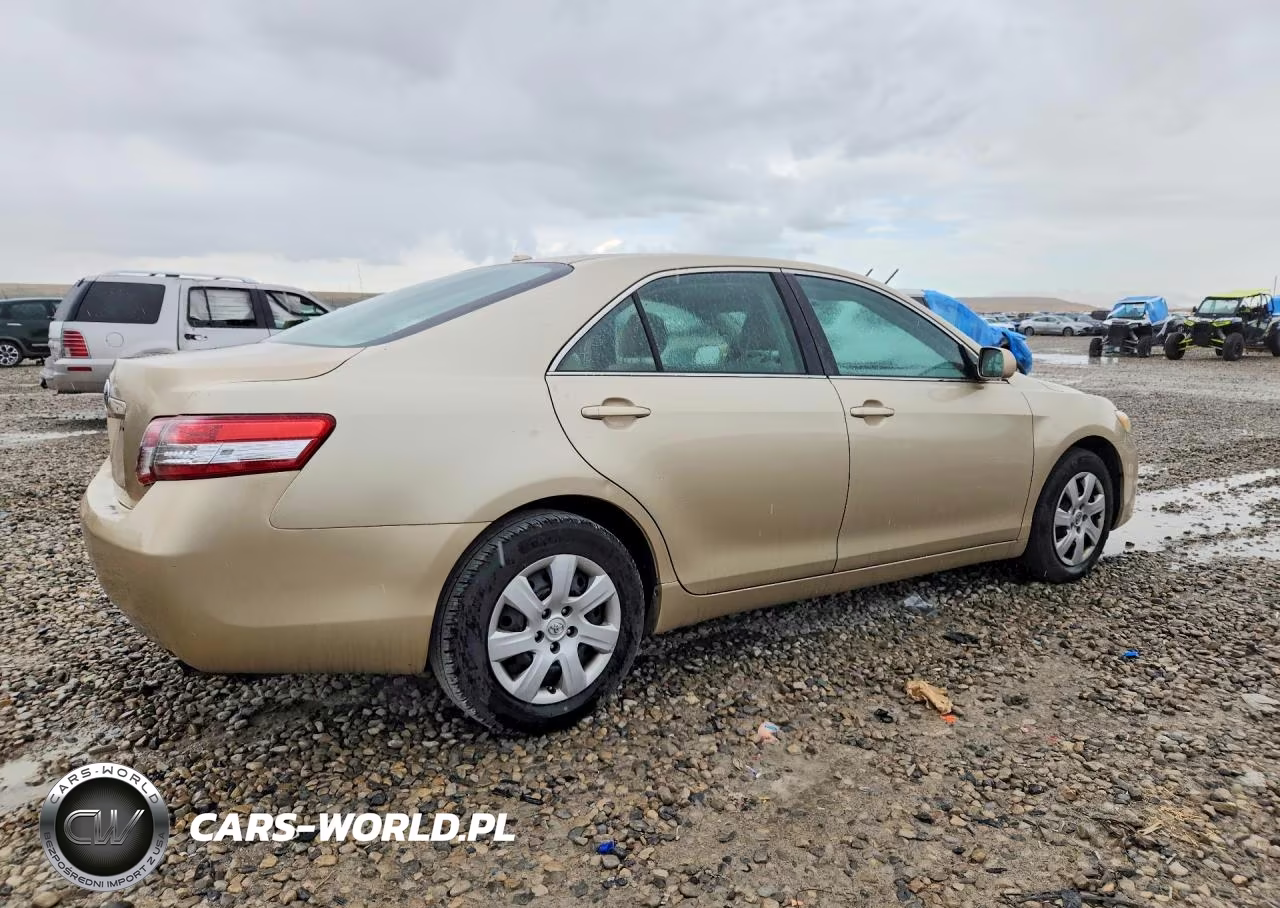 2010 Toyota Camry Le VIN:4T4BF3EK0AR073853 - 3