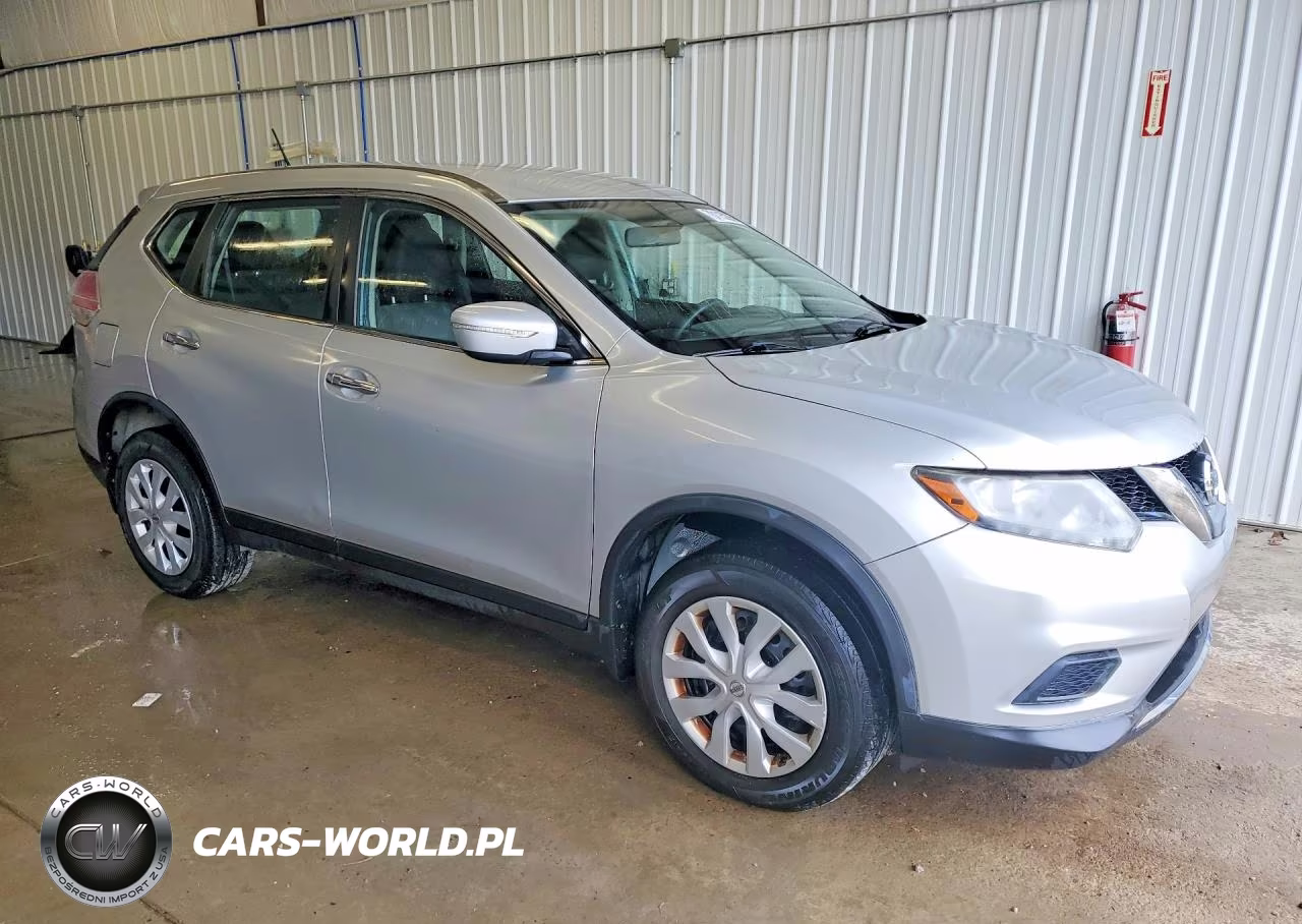 2015 Nissan Rogue S VIN:KNMAT2MV0FP558475 - 4
