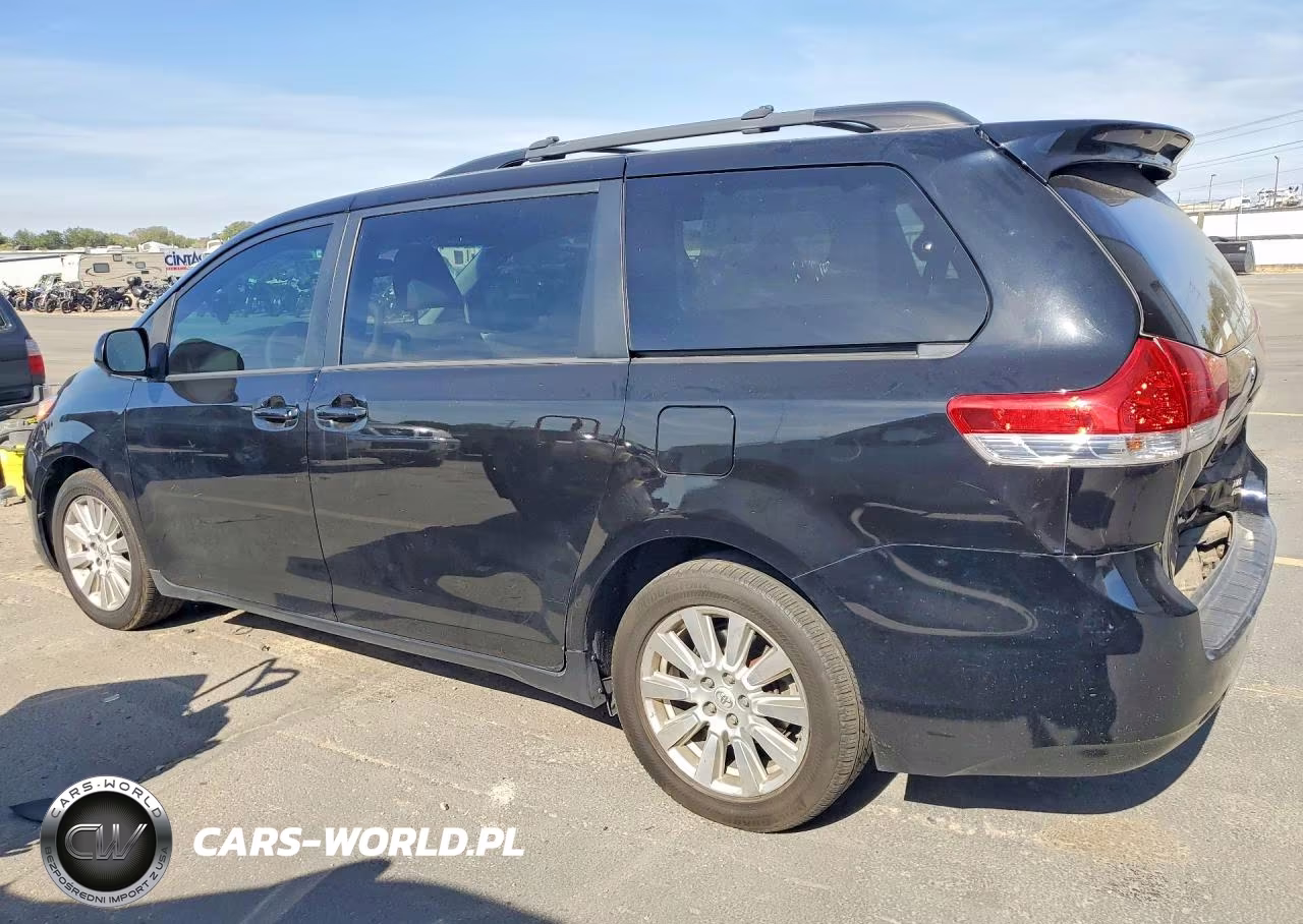 2013 Toyota Sienna Xle 7-Passenger VIN:5TDDK3DC4DS064241 - 2