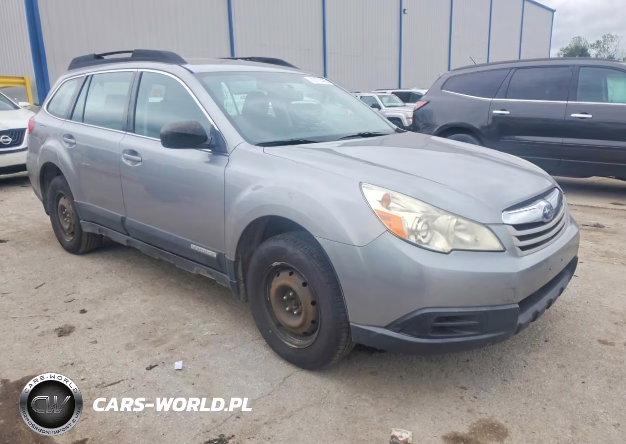 2011 Subaru Outback 2.5I VIN:4S4BRBAC2B3338841 - 4