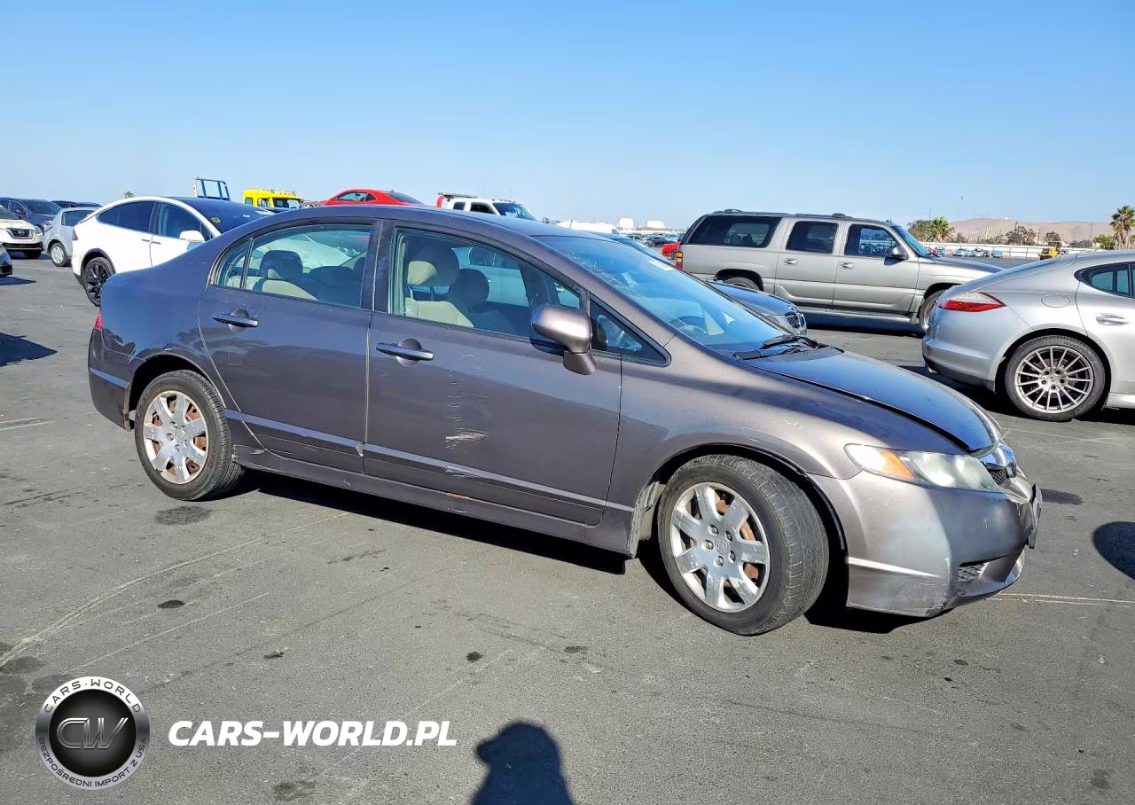 2010 Honda Civic Lx VIN:19XFA1F50AE058666 - 4