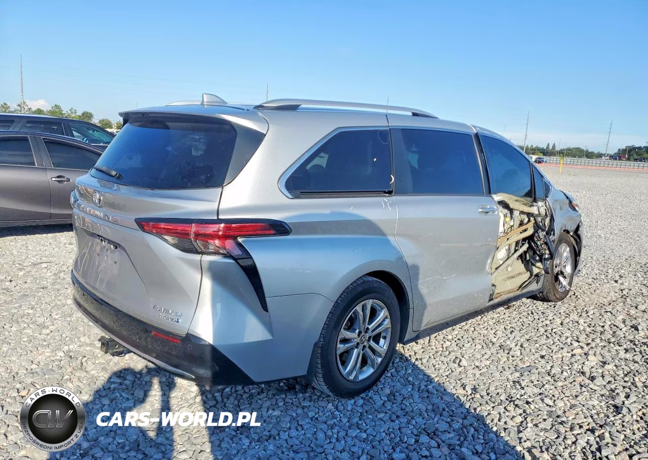 2021 Toyota Sienna Platinum 7-Passenger VIN:5TDESKFC7MS007642 - 3