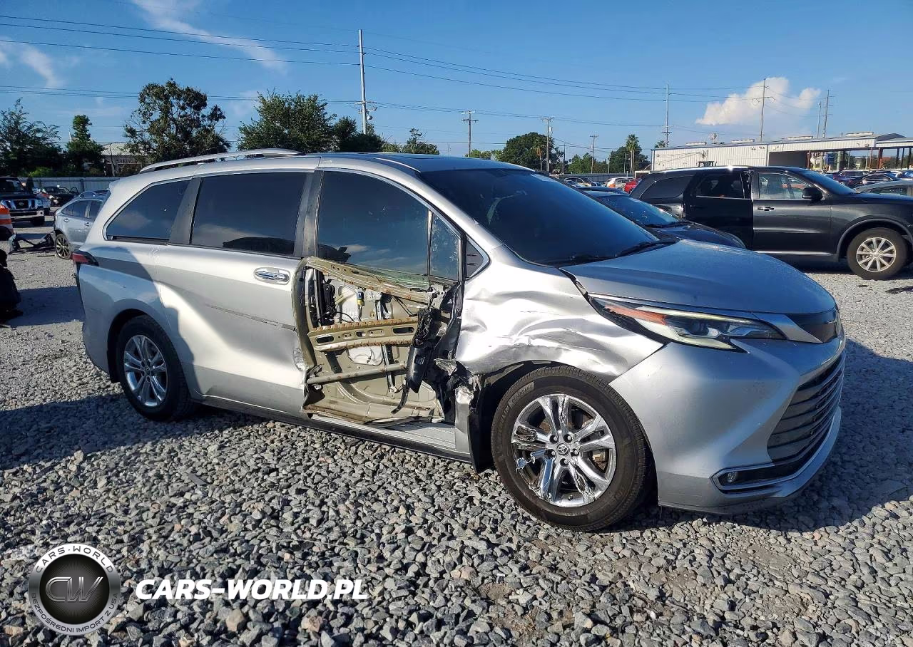2021 Toyota Sienna Platinum 7-Passenger VIN:5TDESKFC7MS007642 - 4