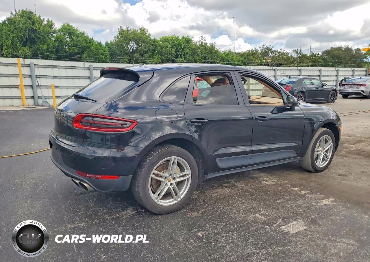 2015 Porsche Macan S VIN:WP1AB2A53FLB66877 - 3