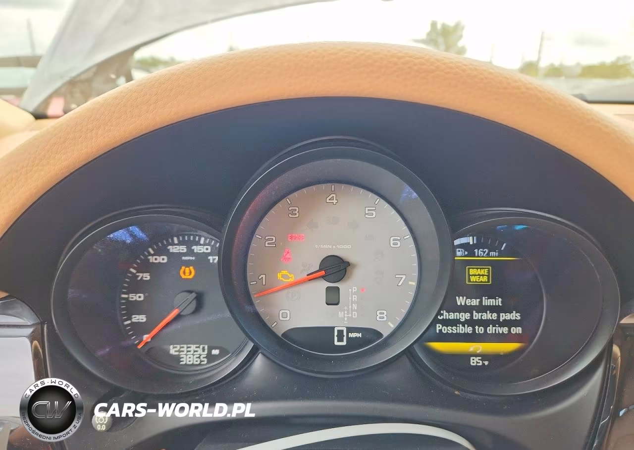 2015 Porsche Macan S VIN:WP1AB2A53FLB66877 - 9