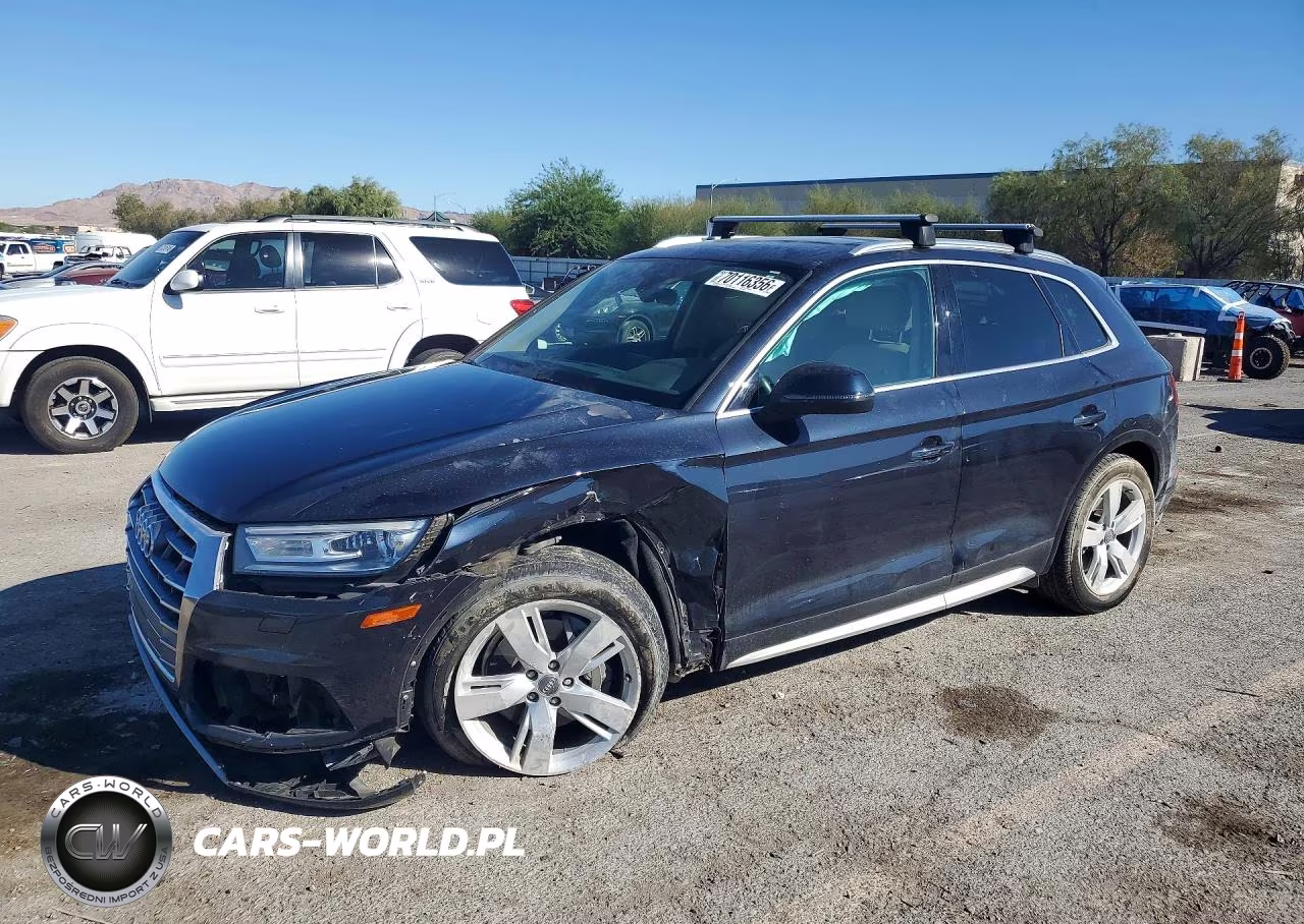 2019 Audi Q5 Premium VIN:WA1ANAFY2K2103818 - 1