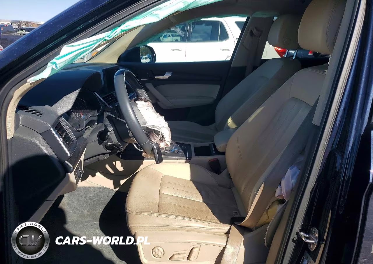 2019 Audi Q5 Premium VIN:WA1ANAFY2K2103818 - 7