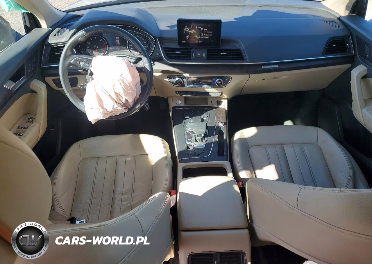 2019 Audi Q5 Premium VIN:WA1ANAFY2K2103818 - 8