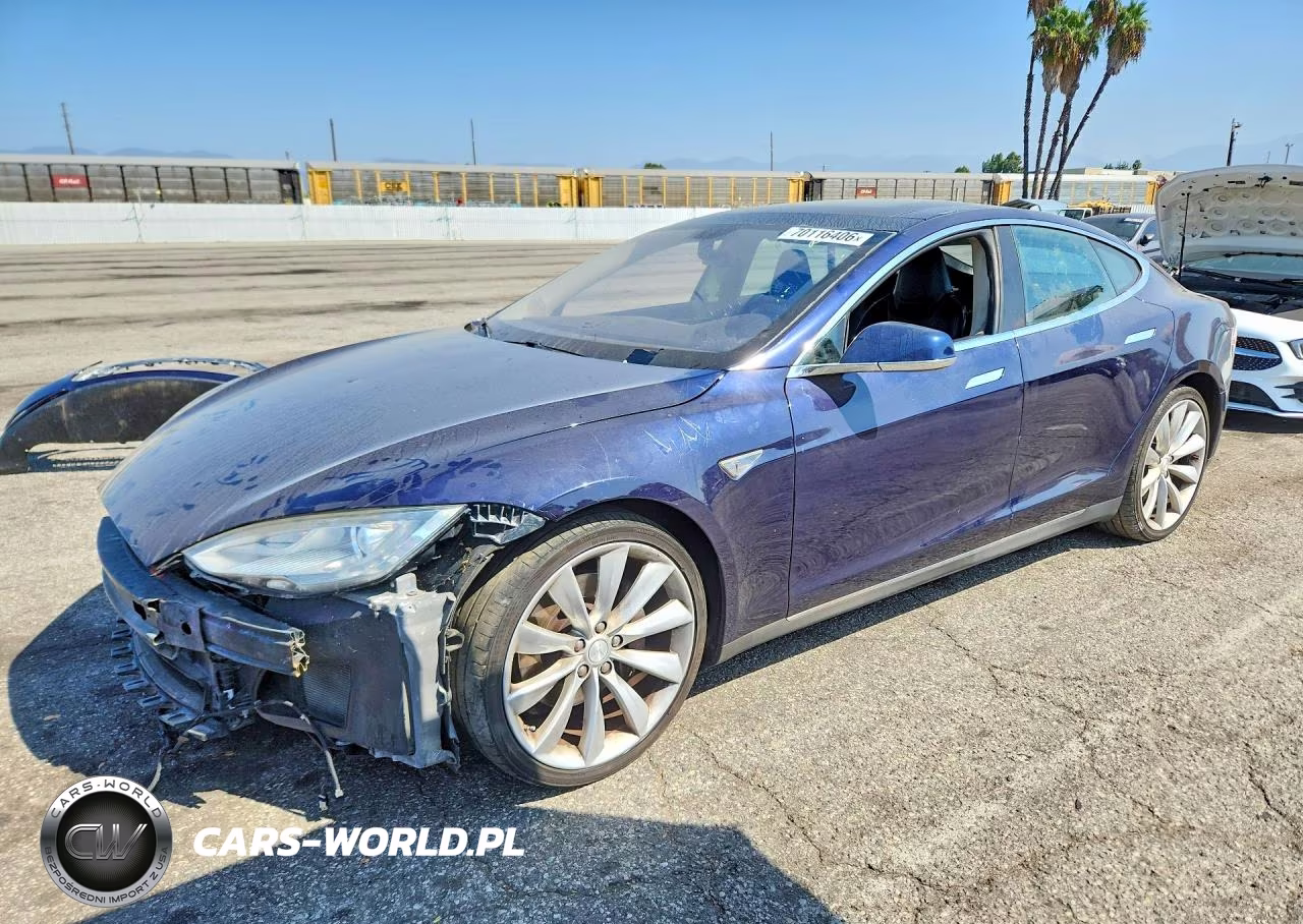 2013 Tesla Model S – zdjęcie 1 z 13