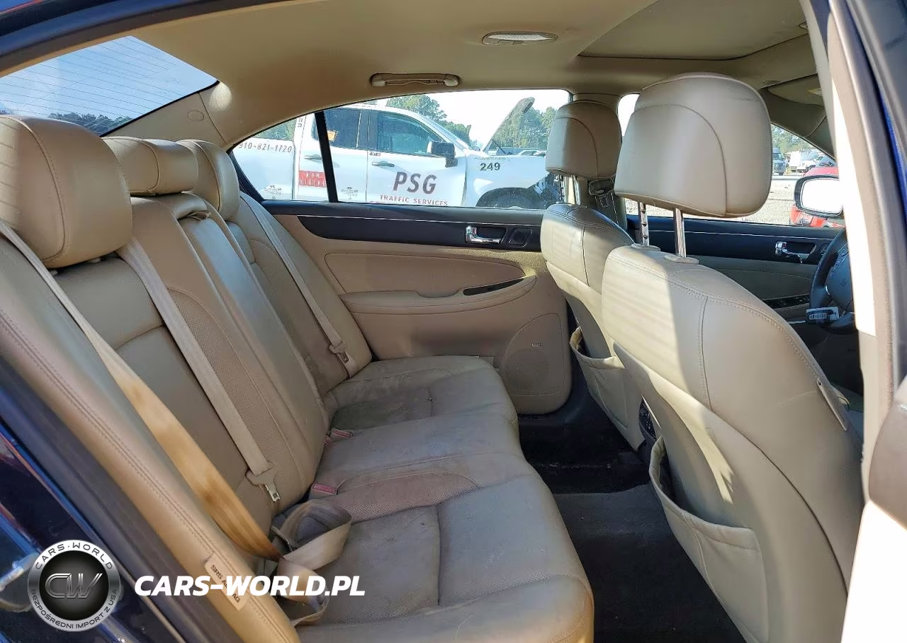 2010 Hyundai Genesis 4.6L VIN:KMHGC4DF5AU105621 - 10