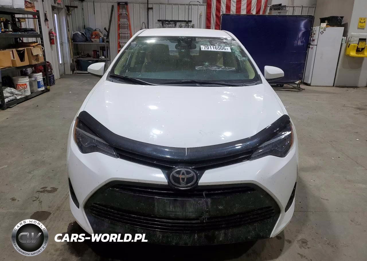 2018 Toyota Corolla Le VIN:2T1BURHE9JC038934 - 5