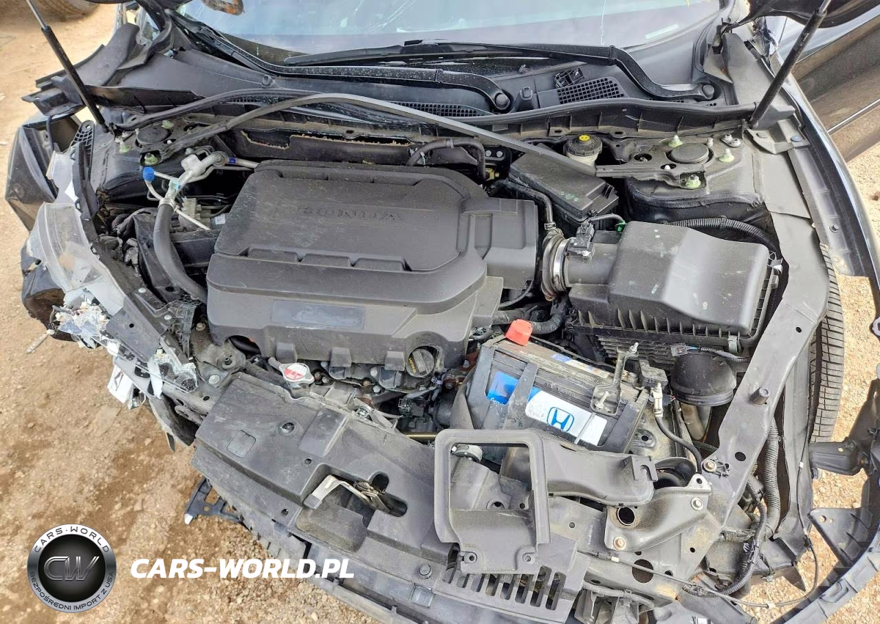 2017 Honda Accord Touring VIN:1HGCR3F91HA005015 - 11