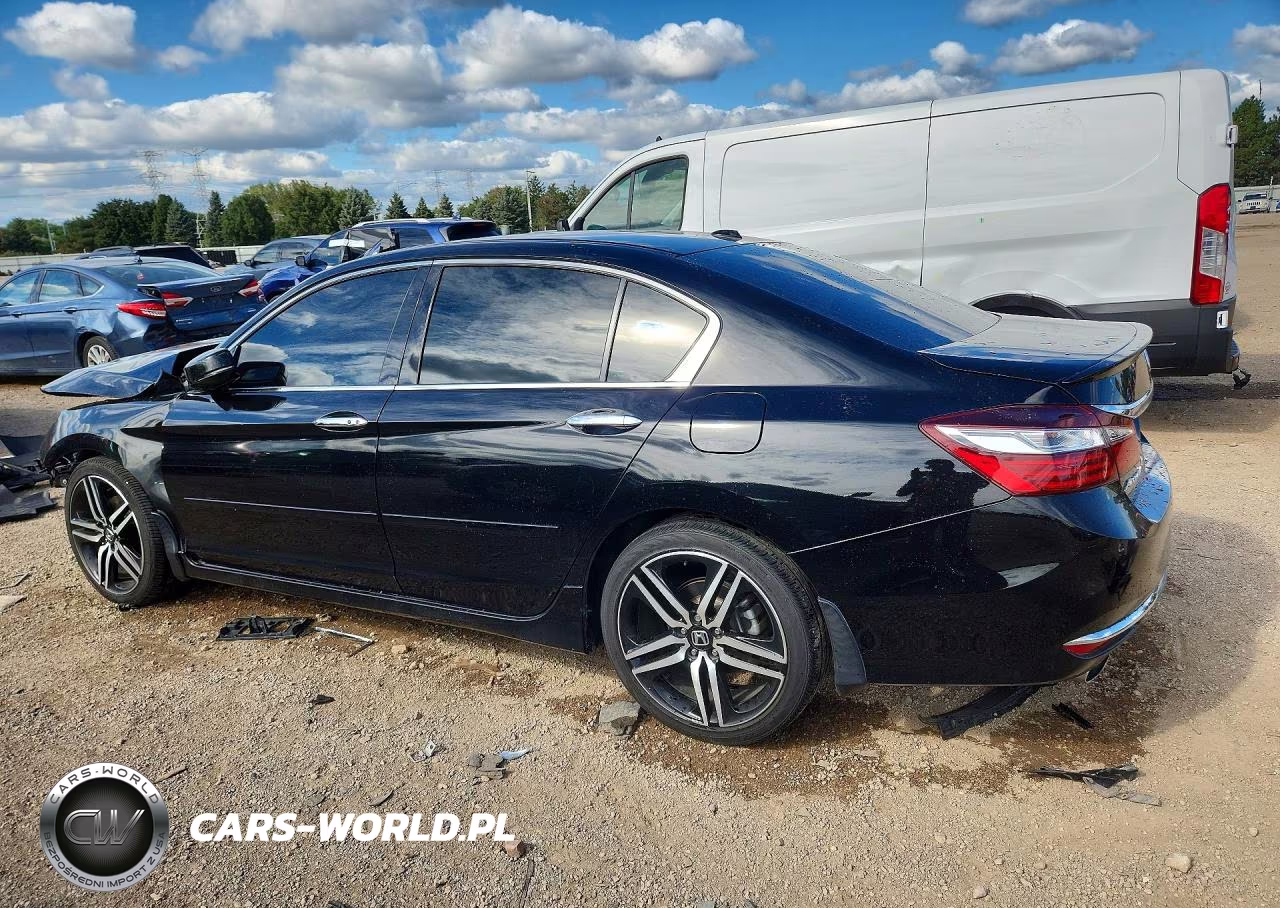 2017 Honda Accord Touring VIN:1HGCR3F91HA005015 - 2
