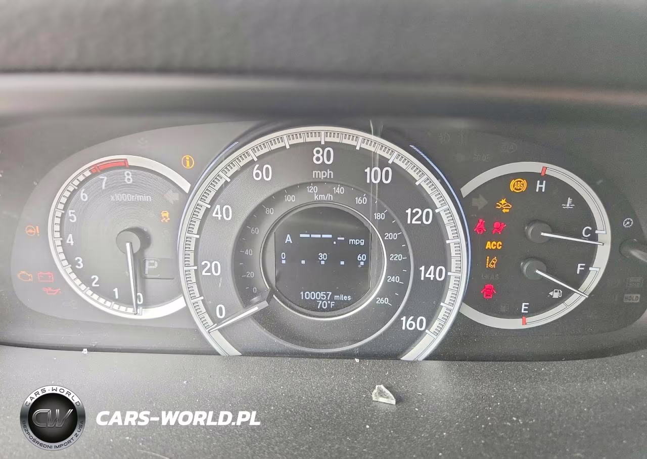 2017 Honda Accord Touring VIN:1HGCR3F91HA005015 - 9