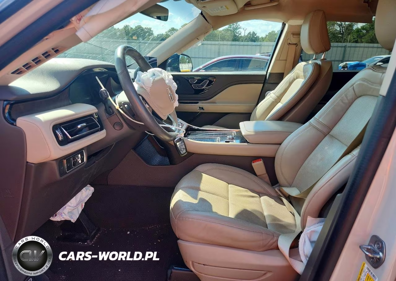 2023 Lincoln Aviator Reserve VIN:5LM5J7WC6PGL00293 - 7