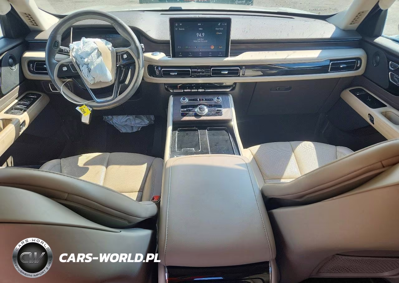 2023 Lincoln Aviator Reserve VIN:5LM5J7WC6PGL00293 - 8