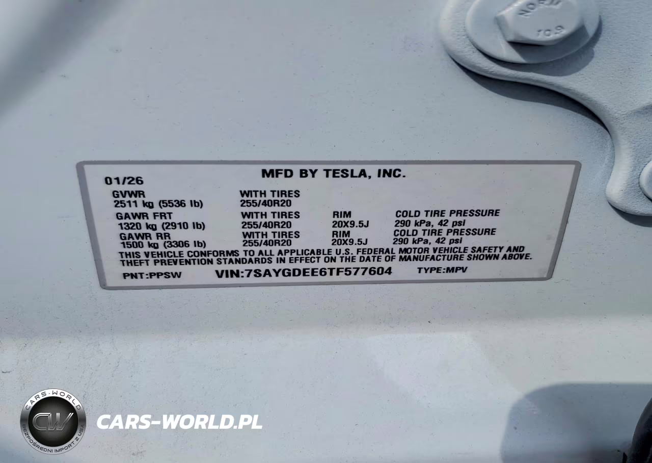 2026 Tesla Model Y VIN:7SAYGDEE6TF577604 - 12