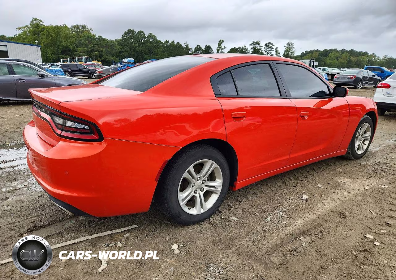 2017 Dodge Charger Se VIN:2C3CDXBGXHH515619 - 3