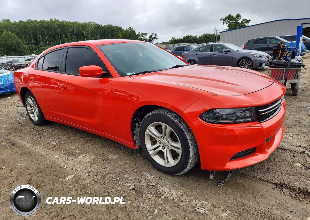 2017 Dodge Charger Se VIN:2C3CDXBGXHH515619 - 4