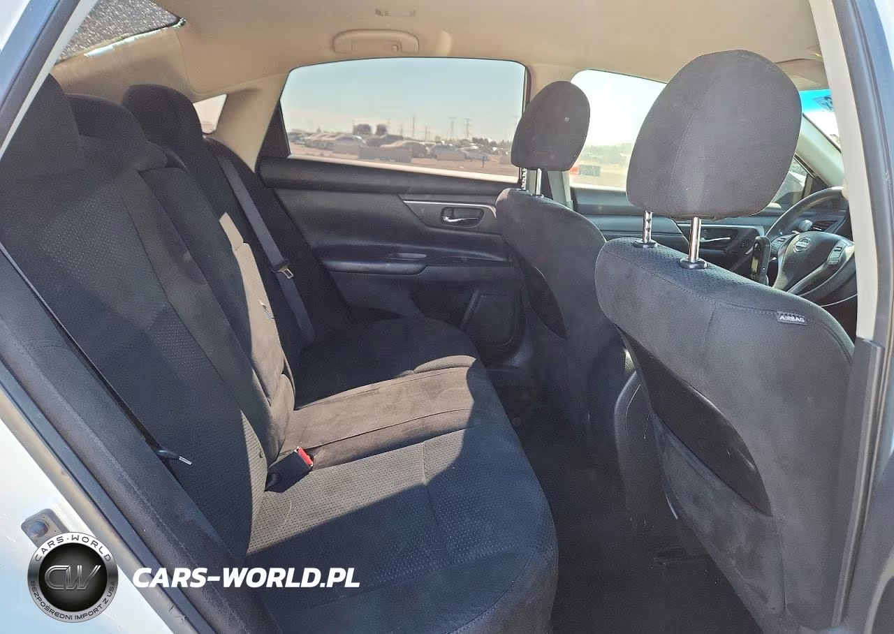 2015 Nissan Altima 2.5 S VIN:1N4AL3AP1FC275608 - 10