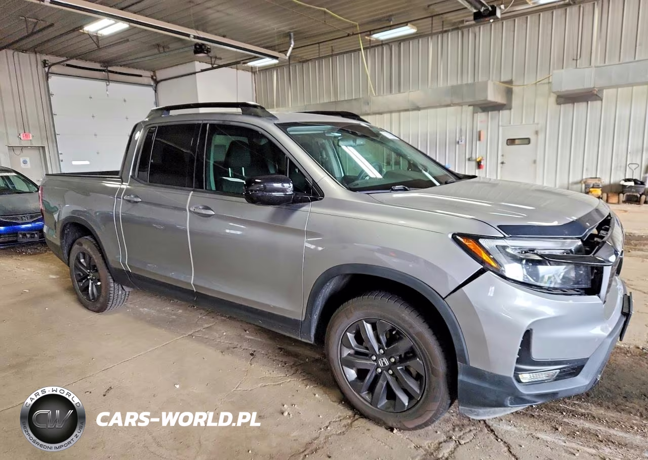 2021 Honda Ridgeline Sport VIN:5FPYK3F15MB024131 - 4