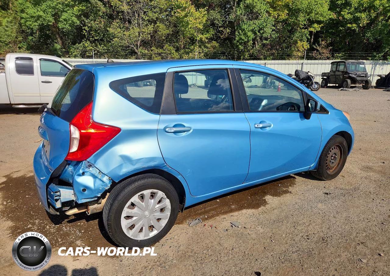 2015 Nissan Versa Note S Plus VIN:3N1CE2CP7FL364482 - 3