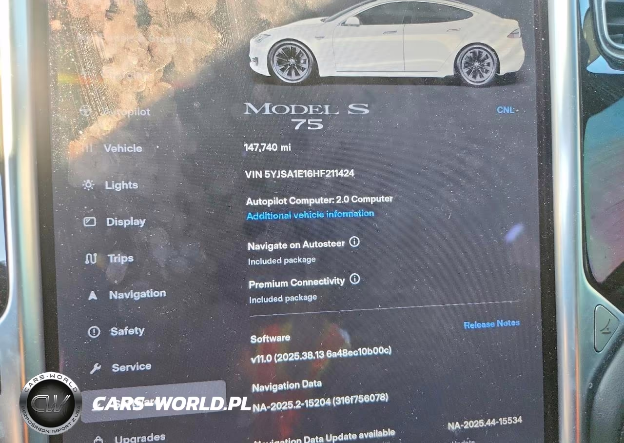 2017 Tesla Model S VIN:5YJSA1E16HF211424 - 9