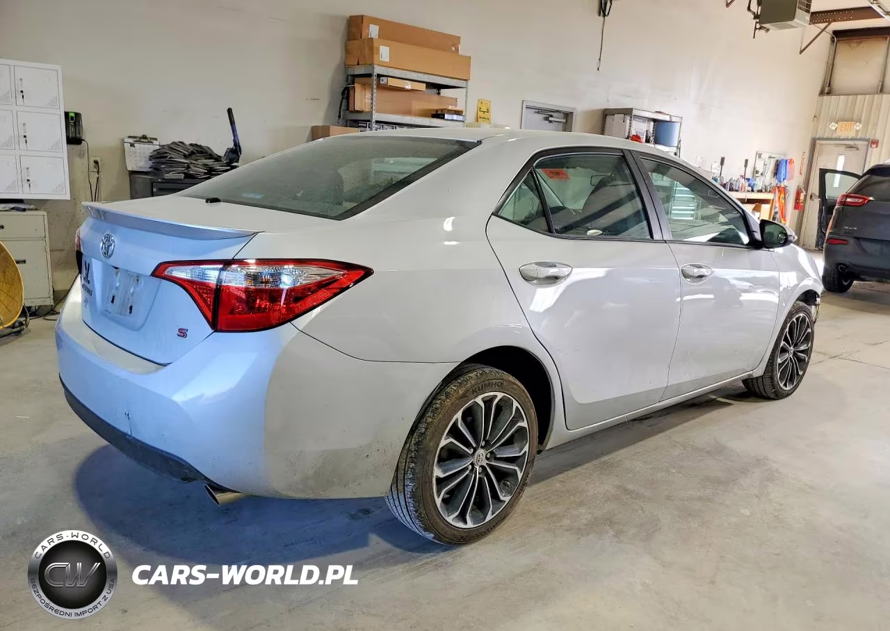 2014 Toyota Corolla S Plus VIN:2T1BURHE4EC189332 - 3