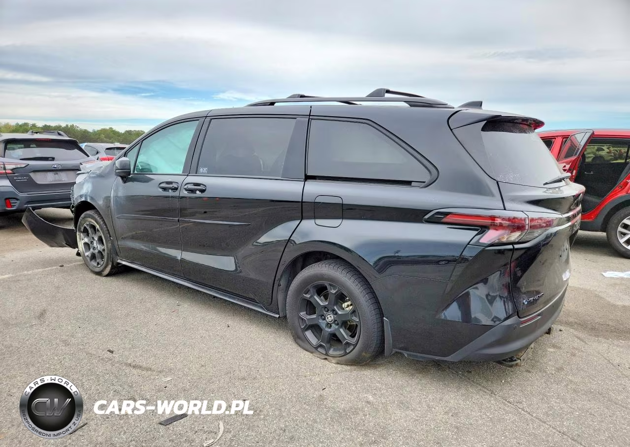 2025 Toyota Sienna Woodland Edition VIN:5TDCSKFCXSS169222 - 2