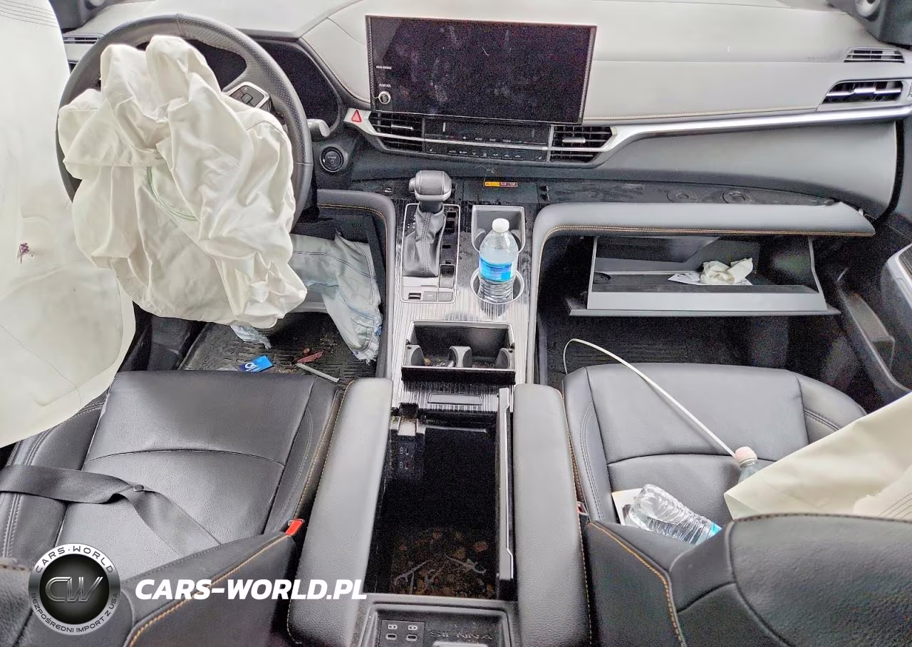 2025 Toyota Sienna Woodland Edition VIN:5TDCSKFCXSS169222 - 8